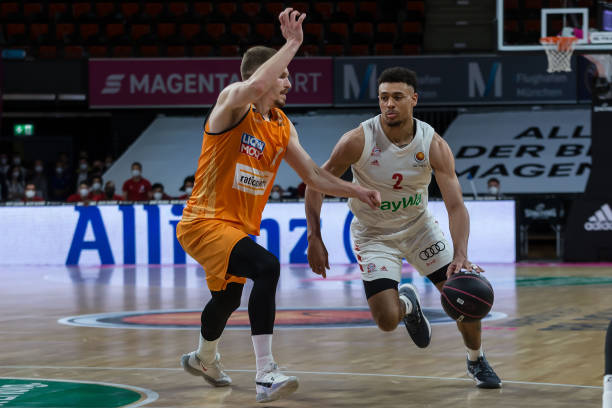 在短短数小 在短短数小