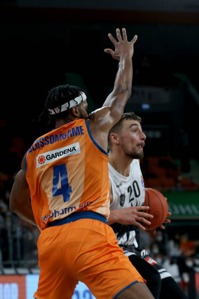 格或谈判筹 格或谈判筹